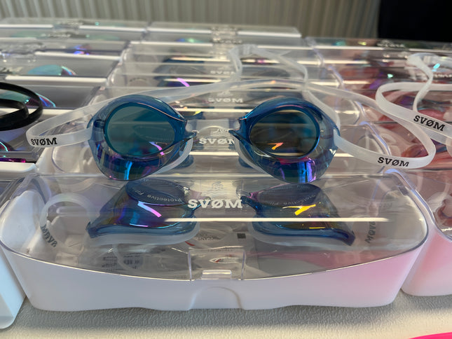 SVØM - Svømmebriller - Chrome blue